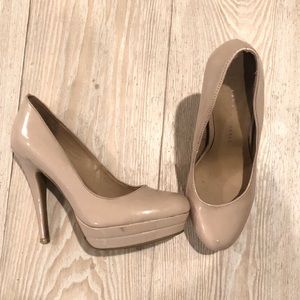 Lauren Conrad platform heels nude